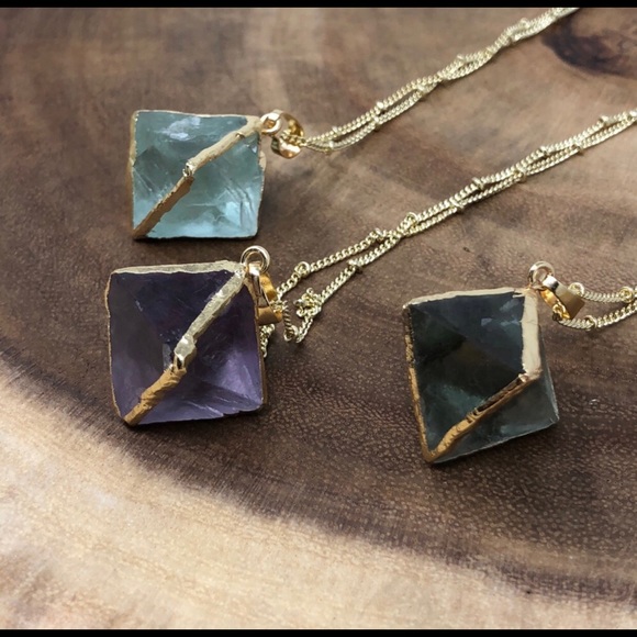 Gold Purple Flourite Crystal Boho Necklace - Picture 3 of 8